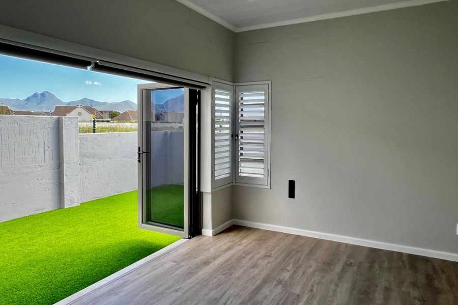 3 Bedroom Property for Sale in Blue Mountain Village Western Cape